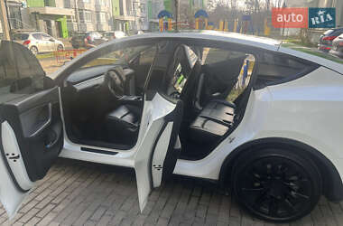 Позашляховик / Кросовер Tesla Model Y 2021 в Львові