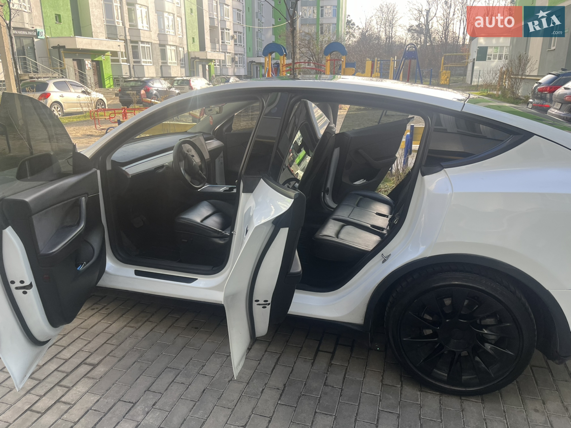 2021 Tesla Model Y - мініатюра 21