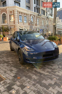 Внедорожник / Кроссовер Tesla Model Y 2023 в 