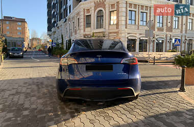 Внедорожник / Кроссовер Tesla Model Y 2023 в 