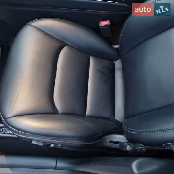 Внедорожник / Кроссовер Tesla Model Y 2020 в Запорожье