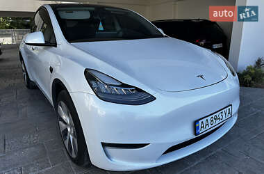 Внедорожник / Кроссовер Tesla Model Y 2021 в Киеве