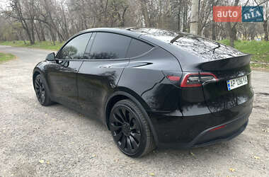 Внедорожник / Кроссовер Tesla Model Y 2021 в 