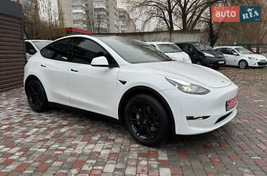 Внедорожник / Кроссовер Tesla Model Y 2021 в 