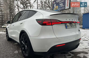 Внедорожник / Кроссовер Tesla Model Y 2022 в 