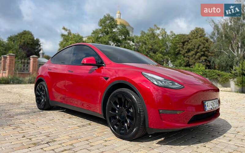 Tesla Model Y 2021