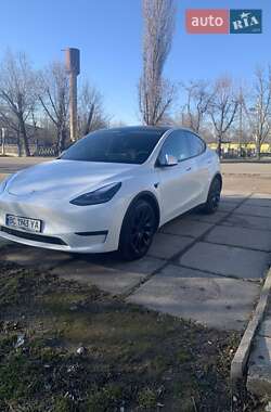 Позашляховик / Кросовер Tesla Model Y 2021 в Кривому Розі