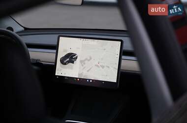 Внедорожник / Кроссовер Tesla Model Y 2023 в 