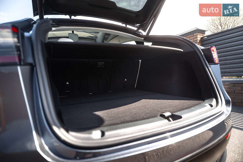 Позашляховик / Кросовер Tesla Model Y 2023 в Полтаві фото 7 Позашляховик / Кросовер Tesla Model Y 2023 в Полтаві