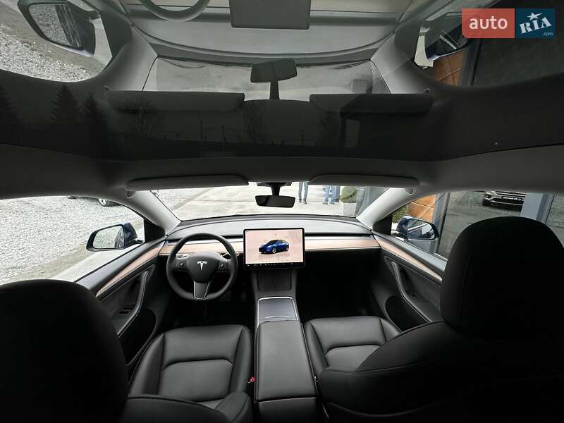 Позашляховик / Кросовер Tesla Model Y 2023 в Рівному