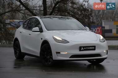 Внедорожник / Кроссовер Tesla Model Y 2020 в Киеве