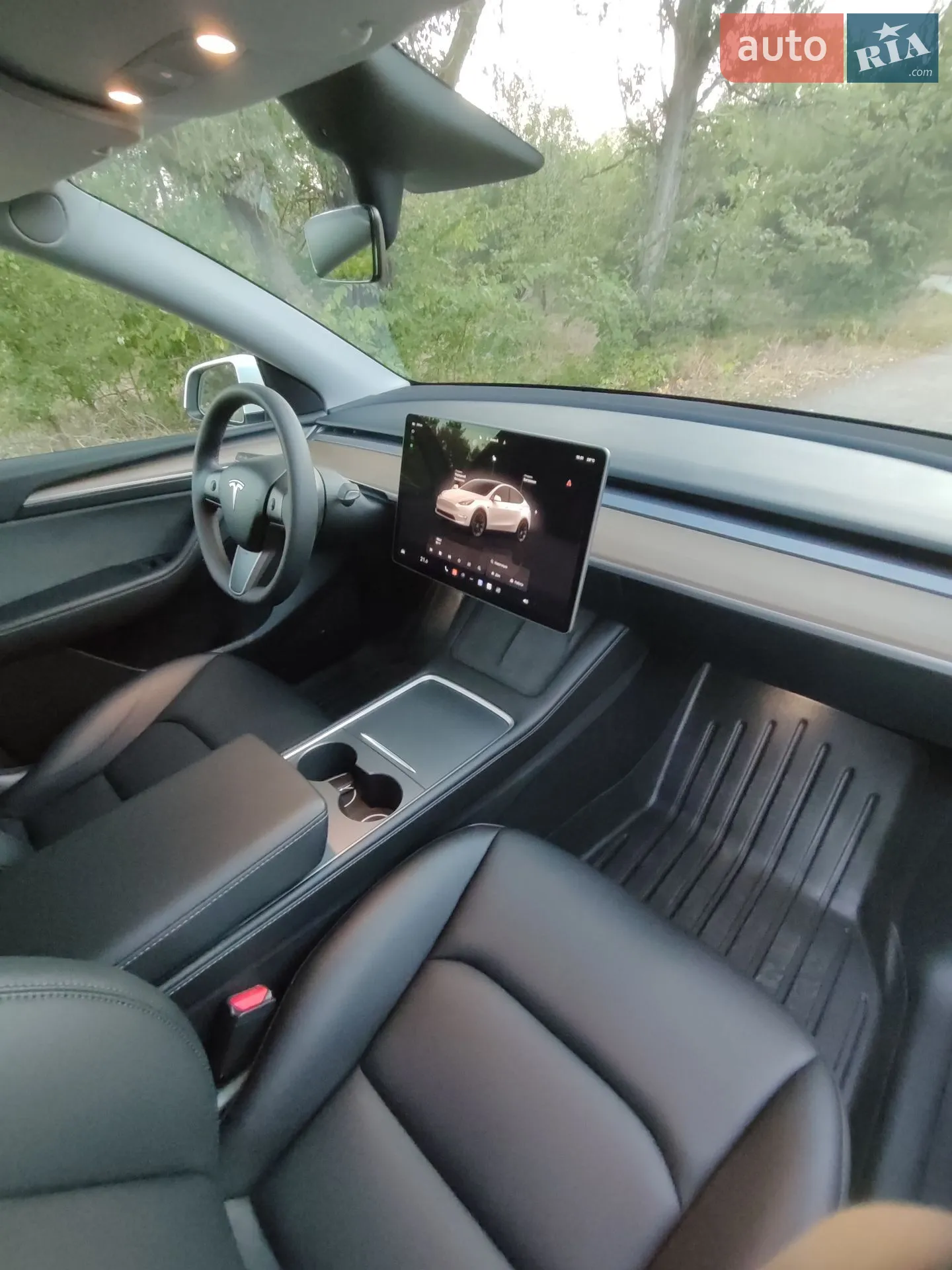 2023 Tesla Model Y - мініатюра 16