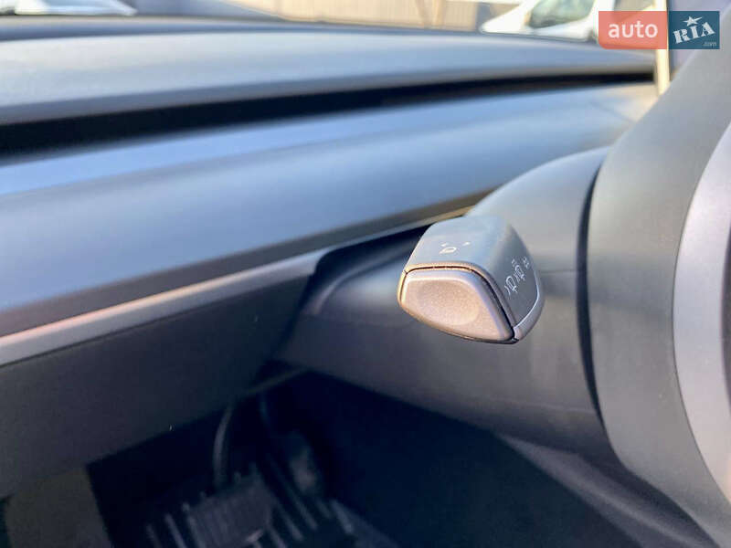 Внедорожник / Кроссовер Tesla Model Y 2022 в Рогатине