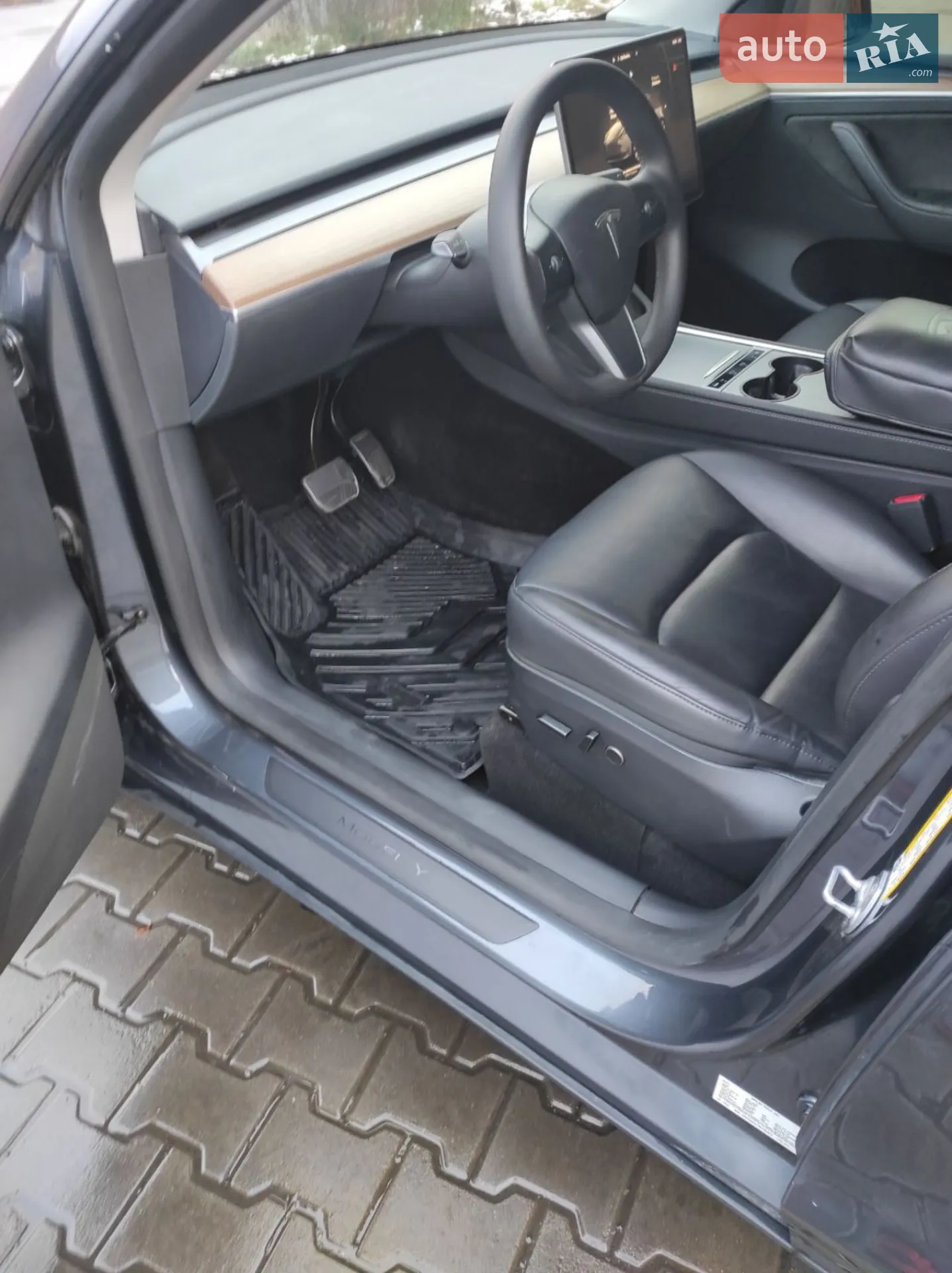 2023 Tesla Model Y - мініатюра 9