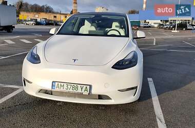 Позашляховик / Кросовер Tesla Model Y 2023 в Житомирі