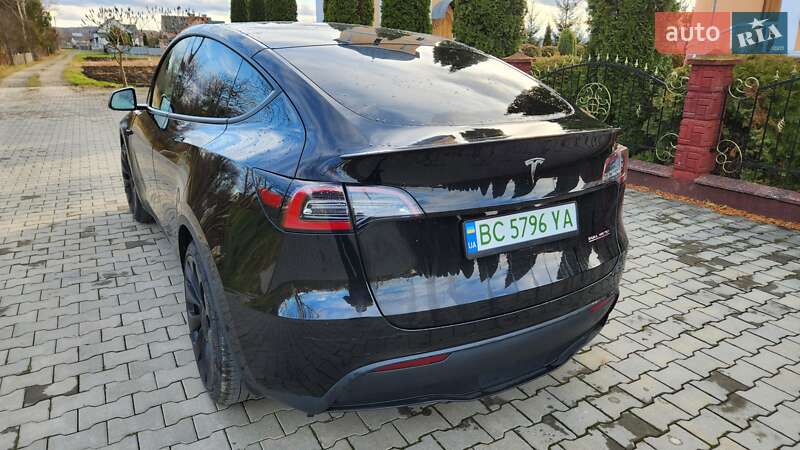 Позашляховик / Кросовер Tesla Model Y 2020 в Львові