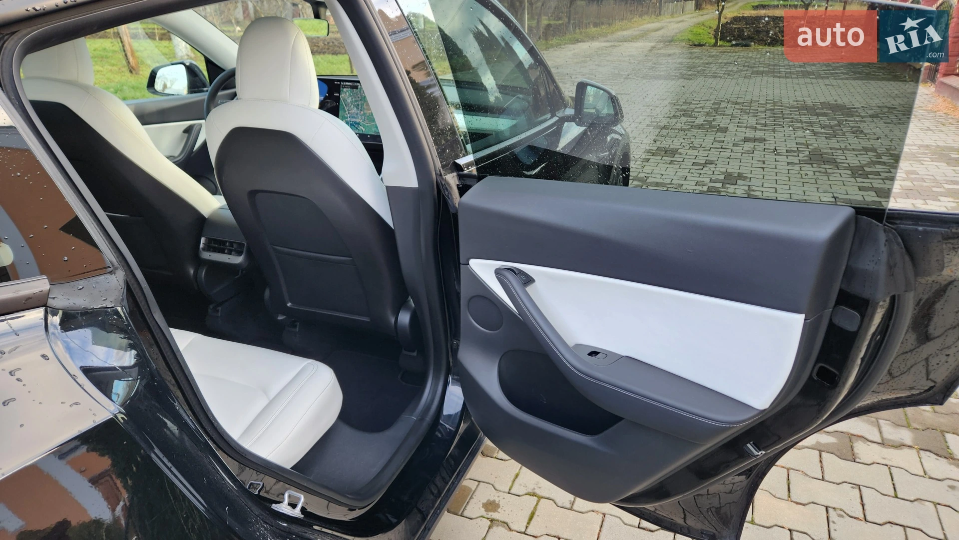 2020 Tesla Model Y - мініатюра 14