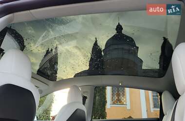 Позашляховик / Кросовер Tesla Model Y 2020 в Львові