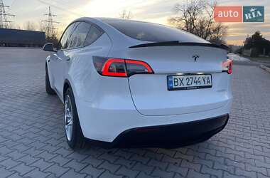 Позашляховик / Кросовер Tesla Model Y 2022 в 