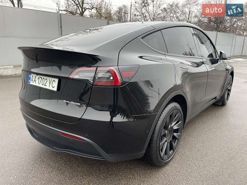 Внедорожник / Кроссовер Tesla Model Y 2022 в Киеве