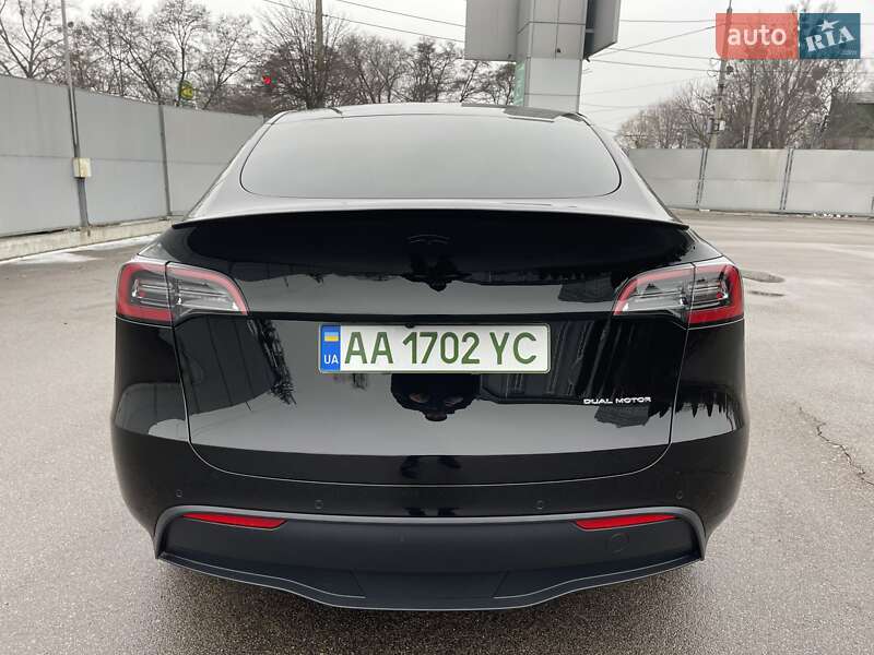 Внедорожник / Кроссовер Tesla Model Y 2022 в Киеве