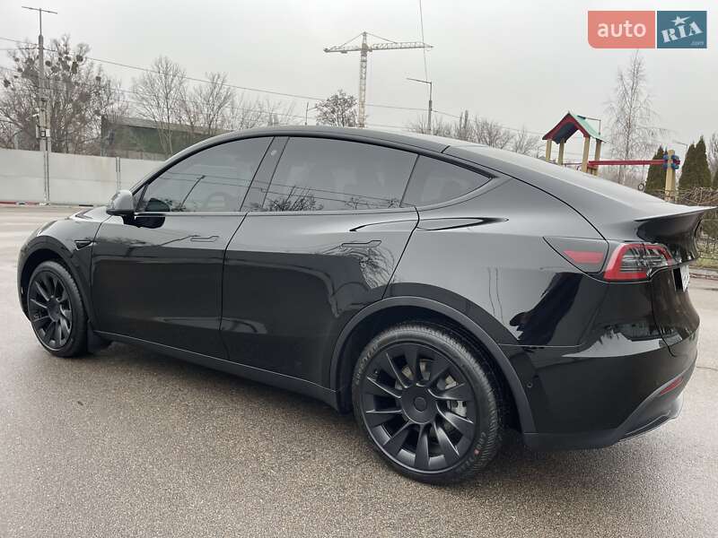 Внедорожник / Кроссовер Tesla Model Y 2022 в Киеве