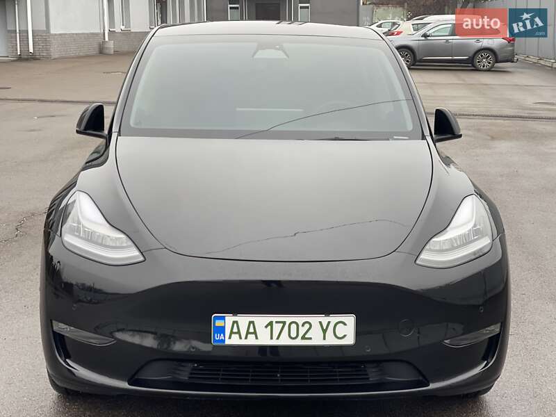 Внедорожник / Кроссовер Tesla Model Y 2022 в Киеве