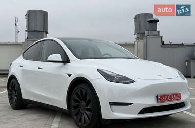 Внедорожник / Кроссовер Tesla Model Y 2022 в Киеве