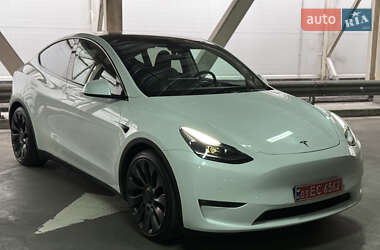 Внедорожник / Кроссовер Tesla Model Y 2022 в Киеве