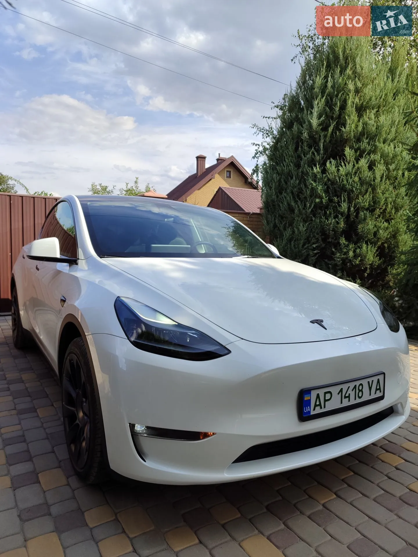 2023 Tesla Model Y - мініатюра 4
