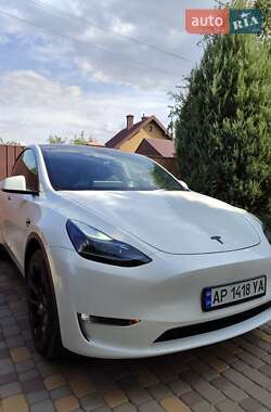 Внедорожник / Кроссовер Tesla Model Y 2023 в 