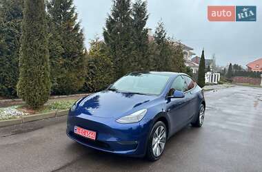 Внедорожник / Кроссовер Tesla Model Y 2023 в 