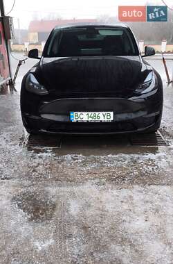 Позашляховик / Кросовер Tesla Model Y 2023 в Львові