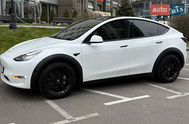 Внедорожник / Кроссовер Tesla Model Y 2022 в 