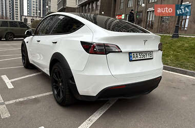 Внедорожник / Кроссовер Tesla Model Y 2022 в 