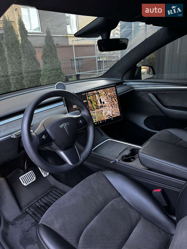 Внедорожник / Кроссовер Tesla Model Y 2023 в Хмельницком