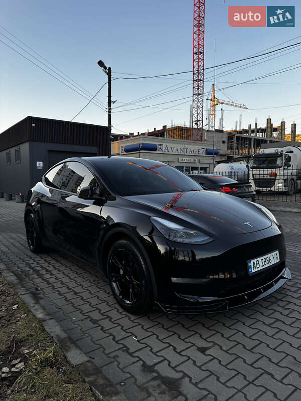 Внедорожник / Кроссовер Tesla Model Y 2023 в Хмельницком