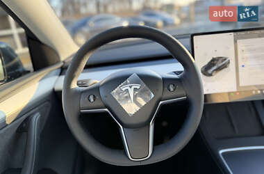 Внедорожник / Кроссовер Tesla Model Y 2024 в 