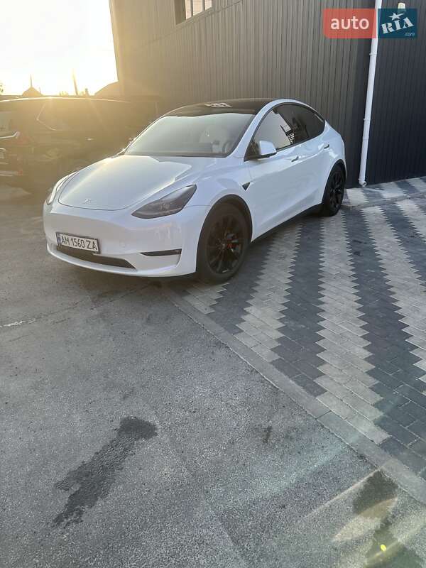 Внедорожник / Кроссовер Tesla Model Y 2022 в Киеве фото 3 Внедорожник / Кроссовер Tesla Model Y 2022 в Киеве