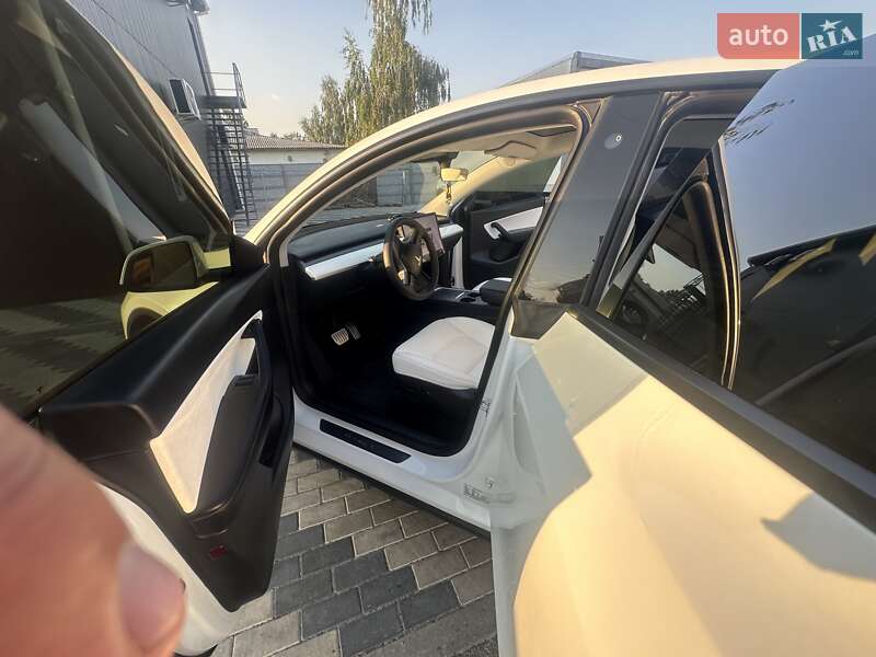 Внедорожник / Кроссовер Tesla Model Y 2022 в Киеве фото 22 Внедорожник / Кроссовер Tesla Model Y 2022 в Киеве