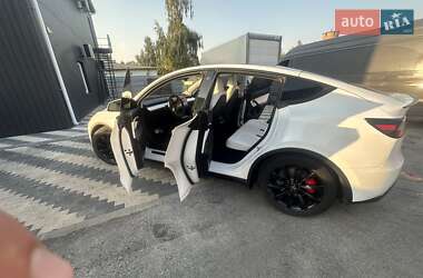 Внедорожник / Кроссовер Tesla Model Y 2022 в 