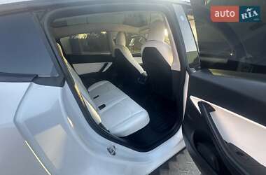 Внедорожник / Кроссовер Tesla Model Y 2022 в 