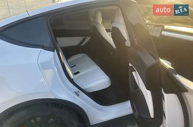 Внедорожник / Кроссовер Tesla Model Y 2022 в 