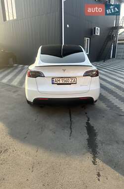 Внедорожник / Кроссовер Tesla Model Y 2022 в 
