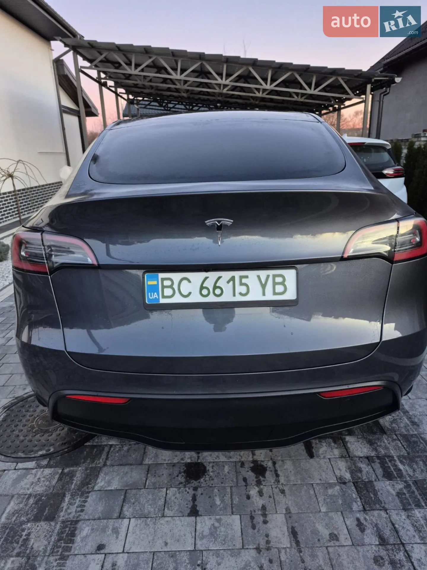2023 Tesla Model Y - мініатюра 4