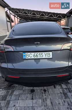 Внедорожник / Кроссовер Tesla Model Y 2023 в 