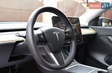 Позашляховик / Кросовер Tesla Model Y 2021 в Дрогобичі