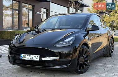 Позашляховик / Кросовер Tesla Model Y 2021 в Ужгороді