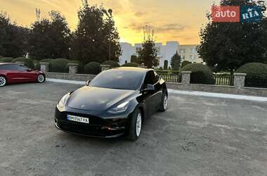 Позашляховик / Кросовер Tesla Model Y 2021 в Сумах