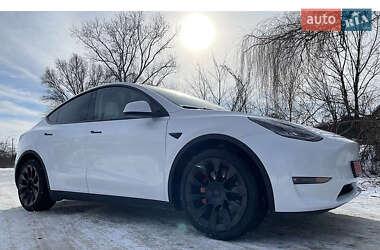 Позашляховик / Кросовер Tesla Model Y 2021 в Києві